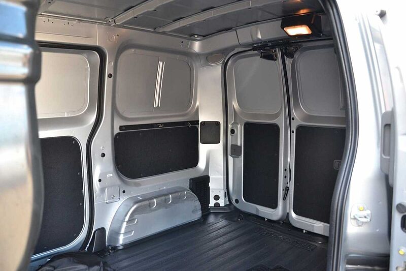 Nissan NV200 /Evalia e-Kasten Comfort 40kWh Batterie