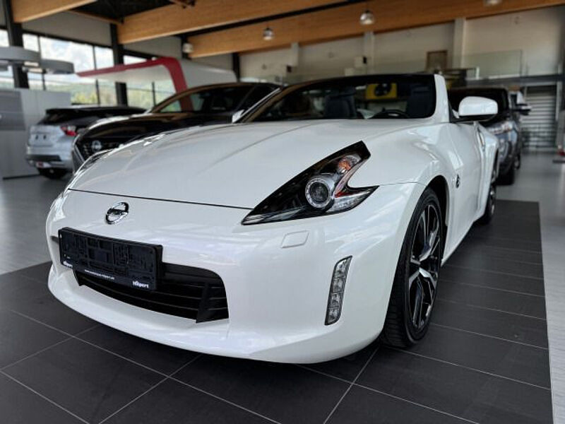 Nissan 370Z Roadster Pack Sitzbelüftung BOSE