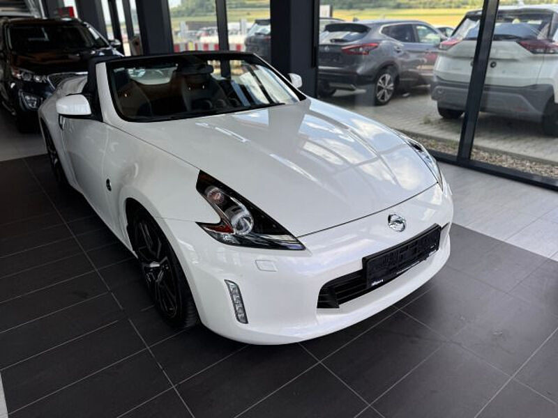 Nissan 370Z Roadster Pack Sitzbelüftung BOSE