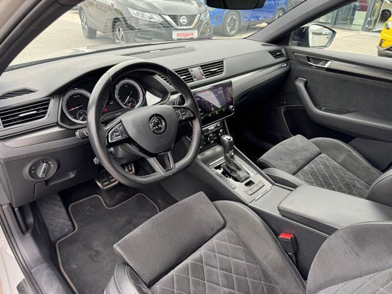 SKODA Superb Combi SportLine 4x4 2,0TDI DSG ACC Canton