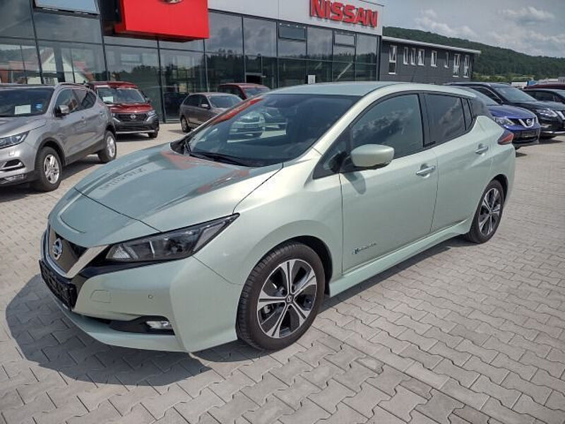 Nissan Leaf N-Connecta 40KW NAVI / Winter / Kamera