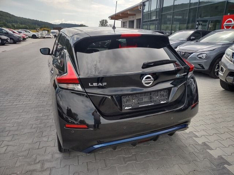 Nissan Leaf N-Connecta 40KW NAVI / AVM Kamera / Winterpaket