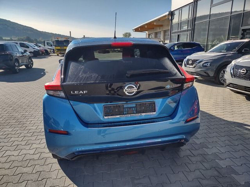 Nissan Leaf e+ N-Connecta 59KW LED / Winter / NAVI / AVM