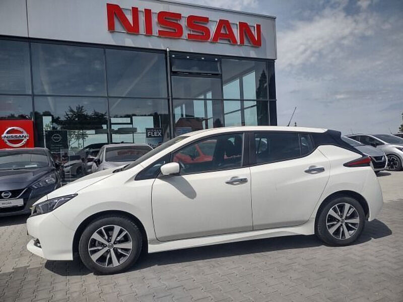 Nissan Leaf Acenta 40 KW Winter-Paket / Ganzjahresreifen