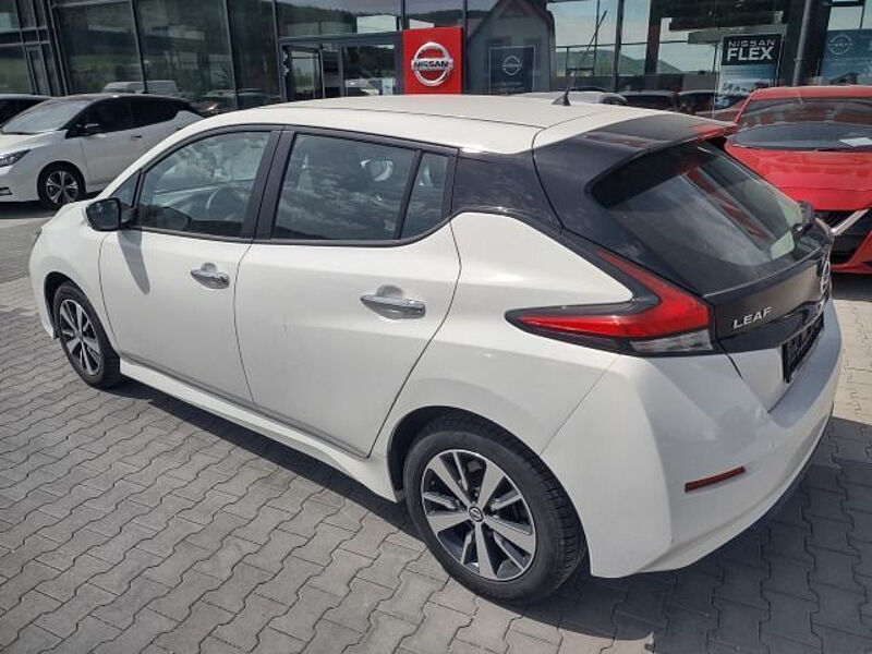 Nissan Leaf Acenta 40 KW Winter-Paket / Ganzjahresreifen