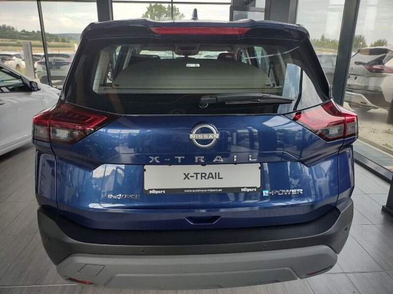 Nissan X-Trail Acenta 4x4 e-4orce Familypaket Navi