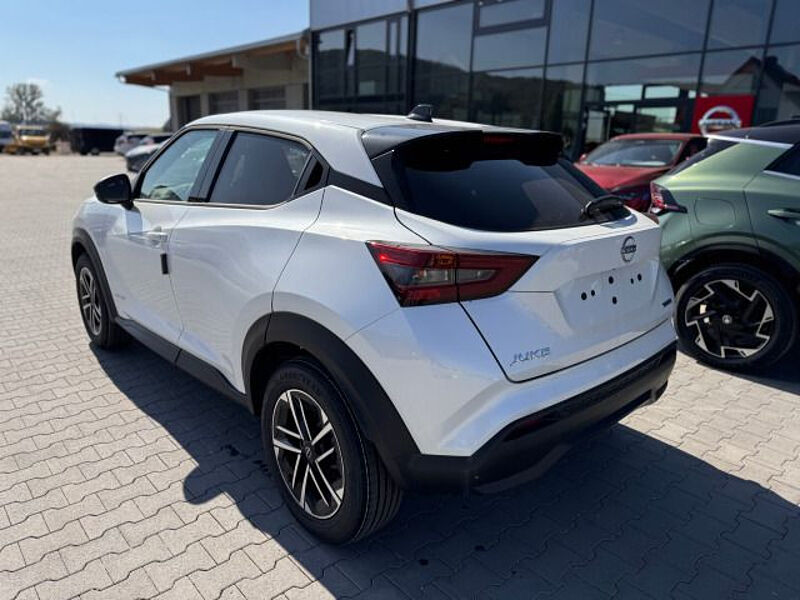 Nissan Juke 2024 N-Connecta Hybrid WINTERPAKET