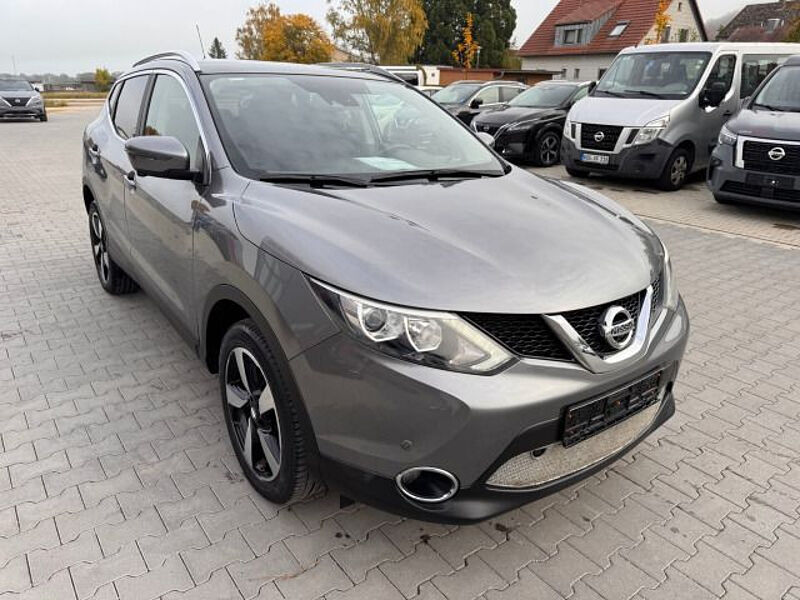 Nissan Qashqai N-Connecta 1,6DIG-T DESIGN AHK