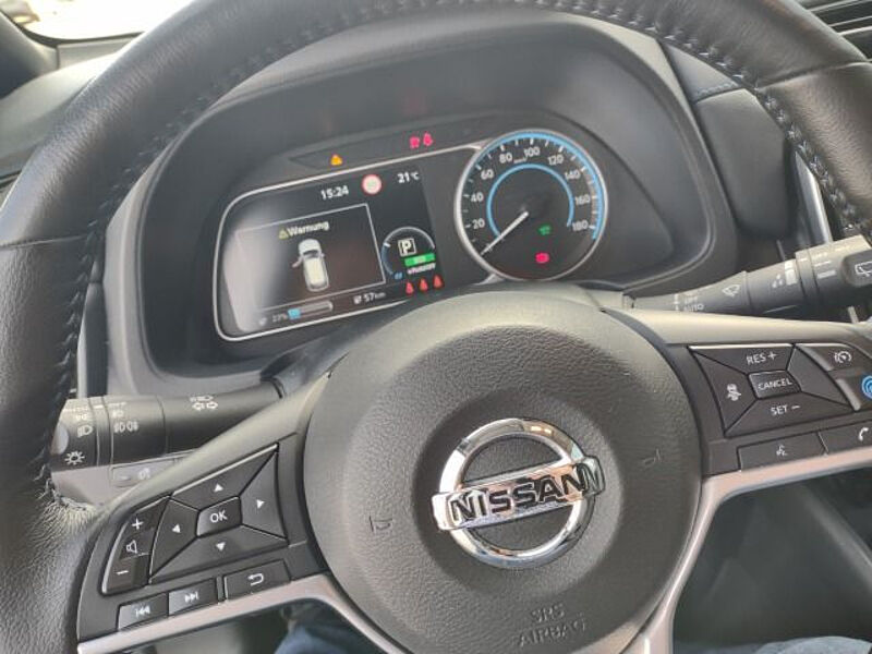 Nissan Leaf N-Connecta 40Kwh / Winterpaket / AVM / NAVI / 1.Hand