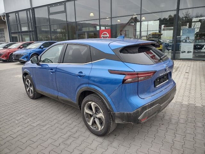 Nissan Qashqai N-Connecta 1,3DIG-T Xtronic Winterpaket