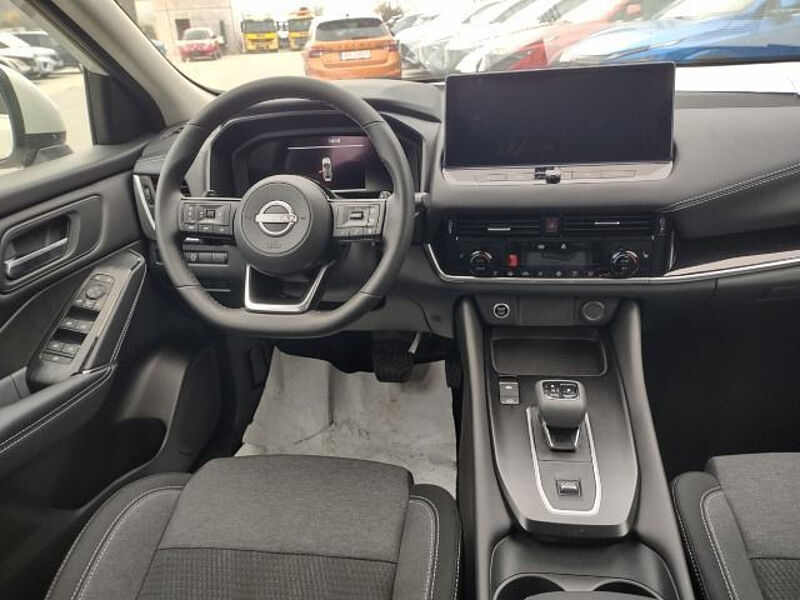 Nissan Qashqai N-Connecta Xtronic 1.3DIG-T NAVI / Winter / Kamera