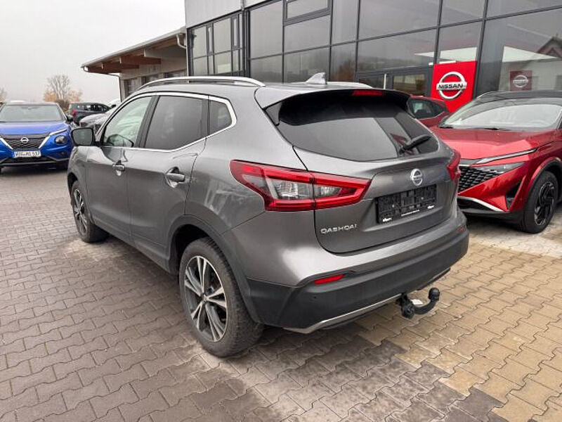 Nissan Qashqai 1.7dCi N-Connecta LED GLASDACH AHK