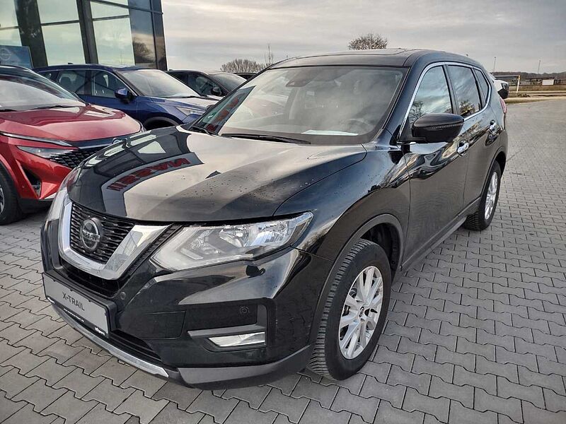 Nissan X-Trail N-Way 1.3DIG-T DCT / NAVI / 7Sitze / Kamera / PanoDach