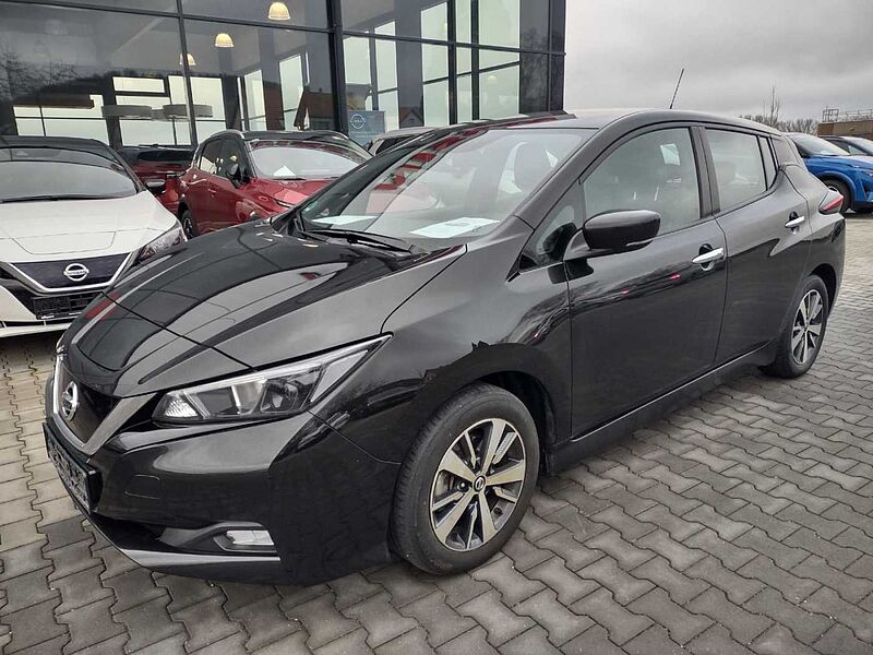 Nissan Leaf Acenta 40KW / WinterPaket / Kamera / DAB