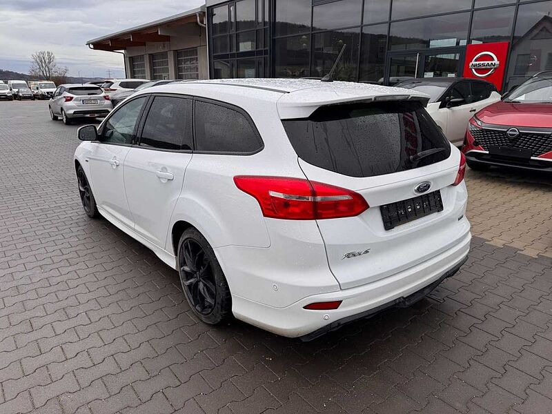 Ford Focus 1.5 EcoBoost ST-Line Start/Stopp NAVI KAMERA SITZHEIZUNG