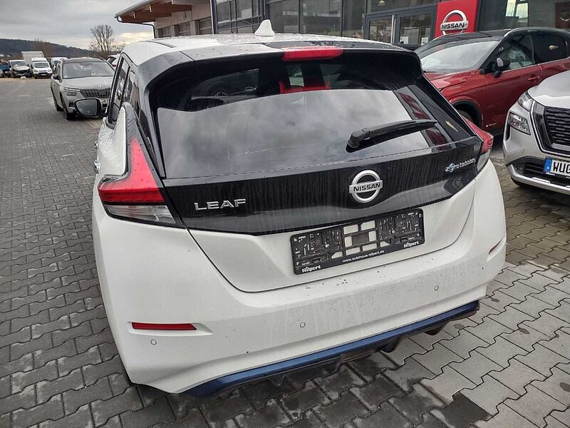 Nissan Leaf N-Connecta 40KW / NAVI / Winter / AVM Kamera