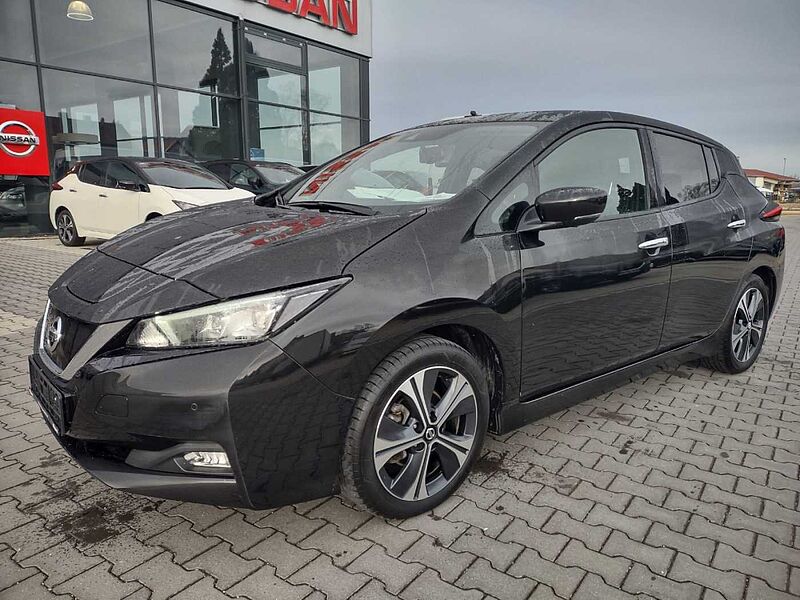 Nissan Leaf N-Connecta 40KW / NAVI / LED / Winter / AVM Kamera