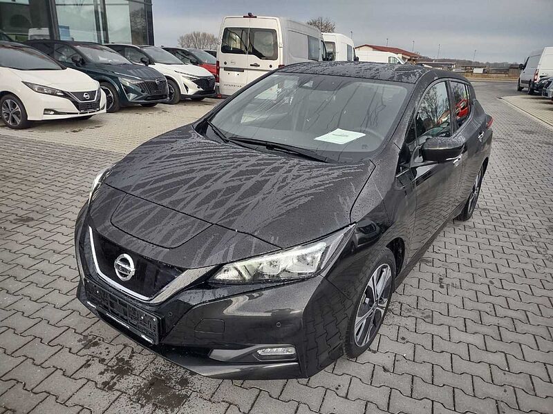 Nissan Leaf N-Connecta 40KW / NAVI / LED / Winter / AVM Kamera